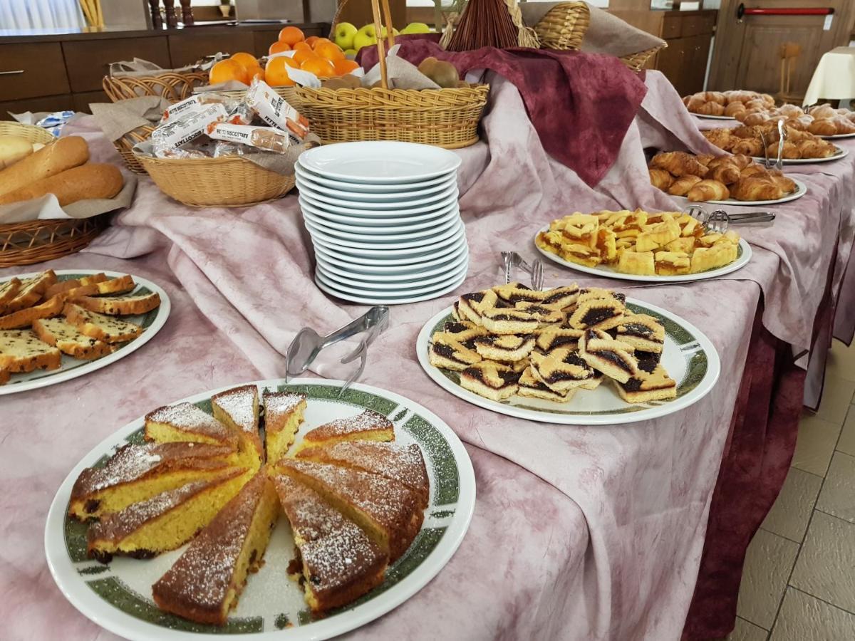 Hotel Alle Tre Baite سانتا كاترينا فالفورفا المظهر الخارجي الصورة